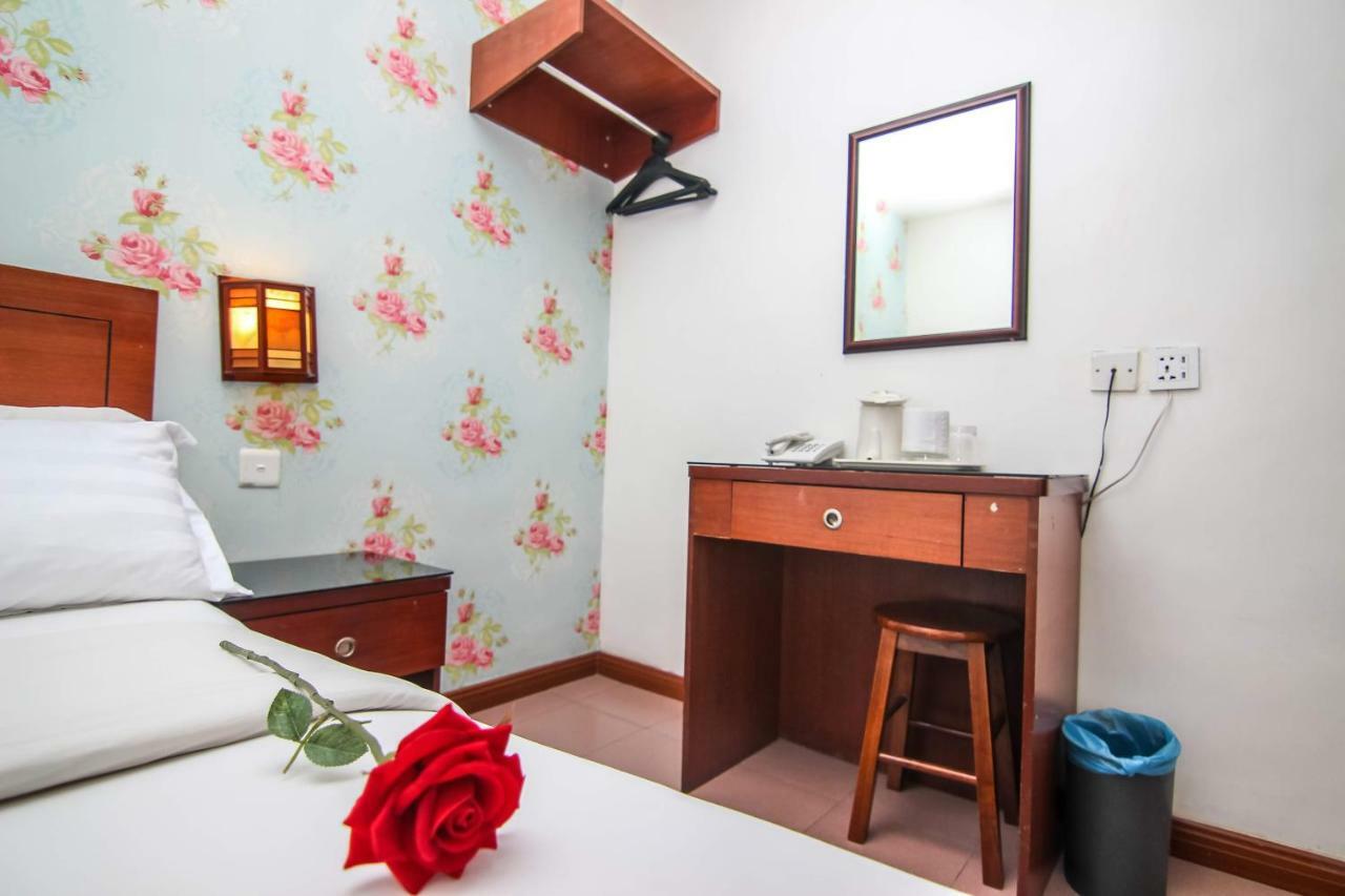 Rose cabaña Hotel Taman Daya Johor Bahru Exterior foto